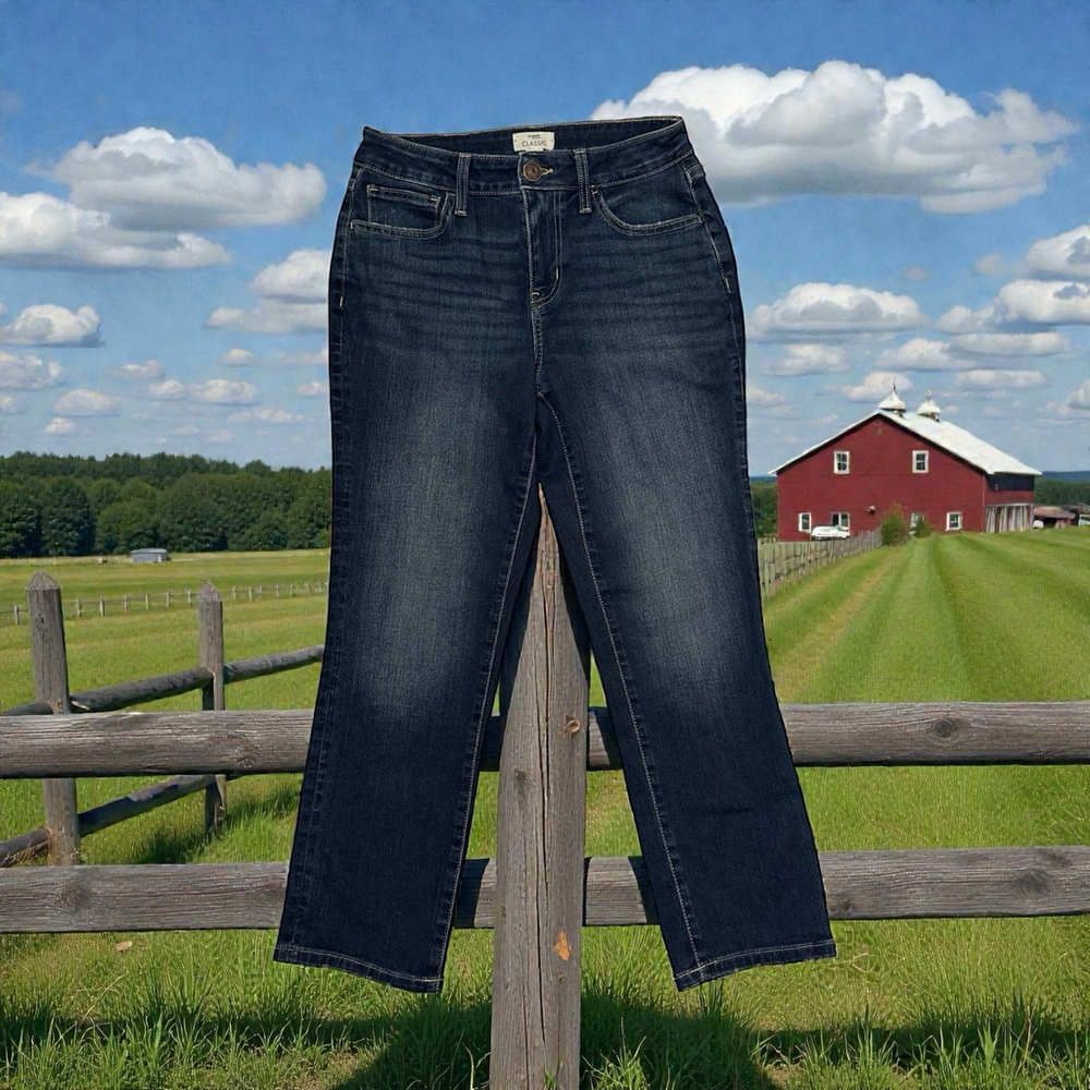 M Jeans Classic Mid-Rise Crop Maurices Womens 6 BLUE Denim Jeans Distressed Hem